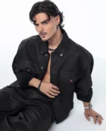 Anillo Viceroy Negro Tipo Sello con Placa - Abraham Mateo - Imagen 2
